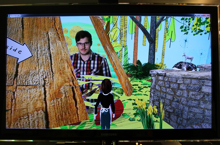 Mirror on the screen 