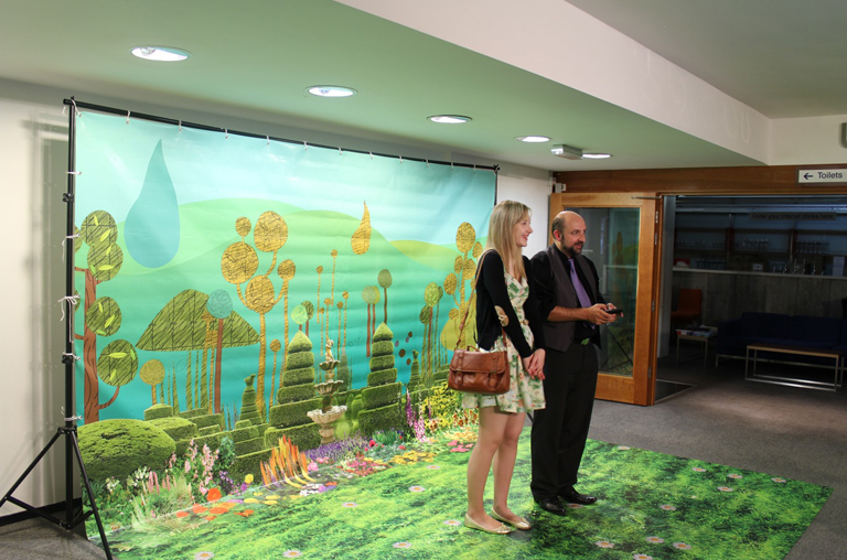 Mirror on the screen 